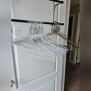 35 White And 15 Copper Hangers